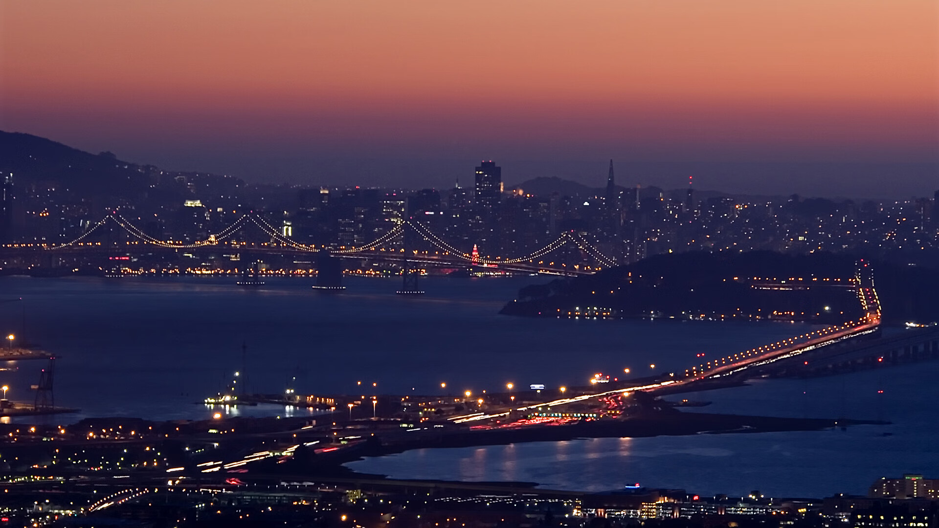 《CS_GO现场激战，冠军悬念逐渐揭晓》，csgo现场比赛